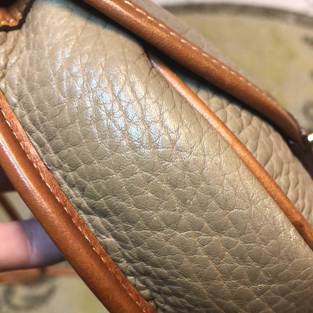 Vintage Dooney & Bourke mini crossbody bag - Picture 6 of 16